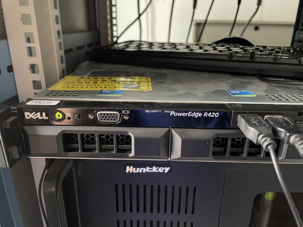dell R420 不定時關機或自檢重啟