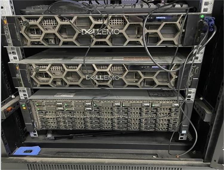 Dell/EMC SCV3020  存 儲維修